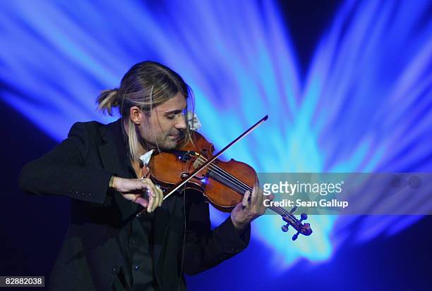 Volinist David Garrett performs at the Dreamball2008 charity gala in the Martin-Gropius building on September 18, 2008 in Berlin, Germany.