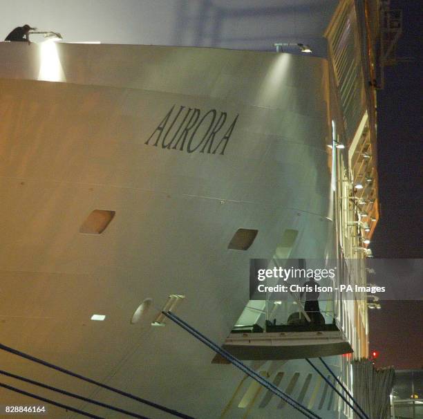 S flagship Aurora moored alongside the quay in the port of Southampton before dawn, after a 17 day cruise around the Mediterranean which saw 500...