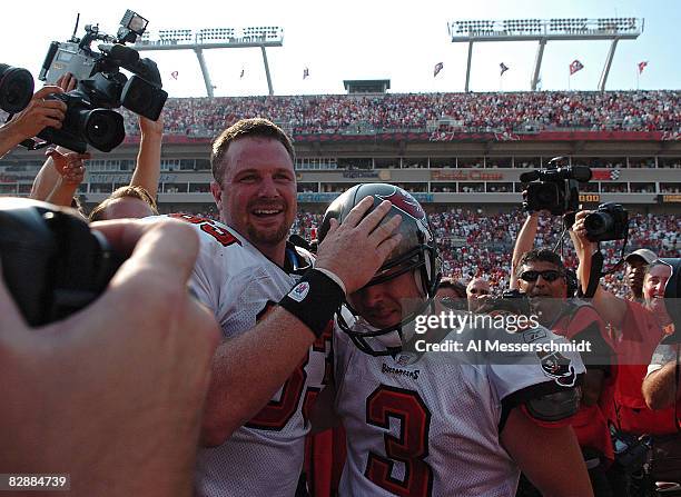 Tampa Bay Buccaneers kicker Matt Bryant celebrates a game-winning, 62 yard field goal with tight end Dave Moore against the Philadelphia Eagles Oct....