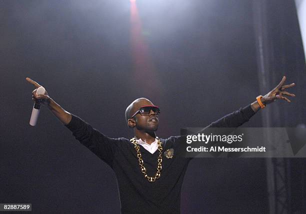 Kanye West 2007 Photos and Premium High Res Pictures - Getty Images
