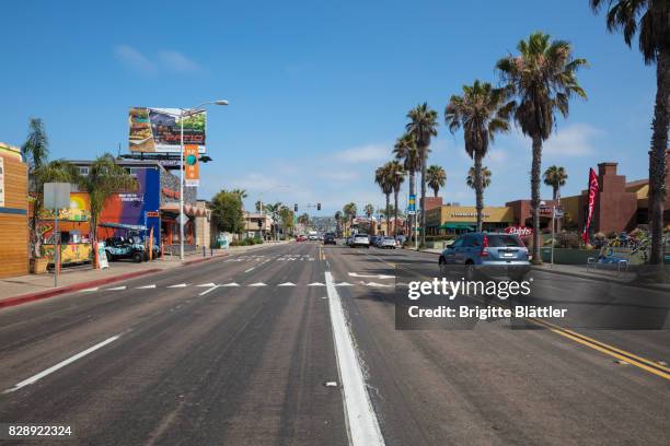 mission blvd - san diego pacific beach stock pictures, royalty-free photos & images