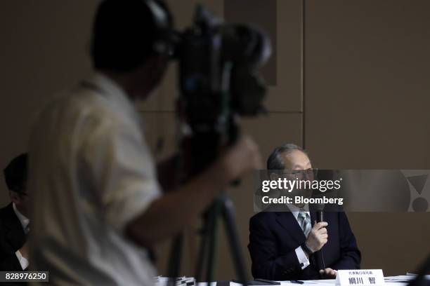 Satoshi Tsunakawa, president of Toshiba Corp., speaks during a news conference in Tokyo, Japan on Thursday, Aug. 10, 2017. Toshiba acknowledged that...