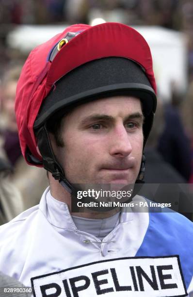 Neil Roderick 202 Neil Roderick Stock Photos, High-Res Pictures, and Images - Getty ...