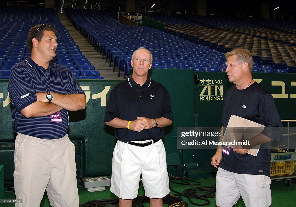 2005 American Bowl in Tokyo - Indianapolis Colts Practice - August 4, 2005