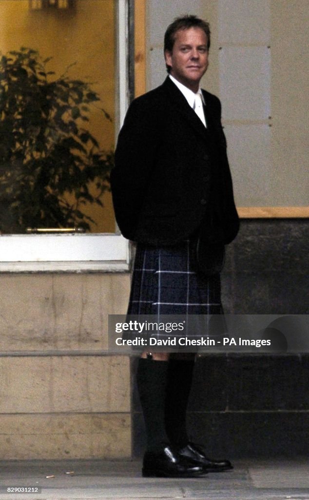 Kiefer Sutherland attends daughters wedding