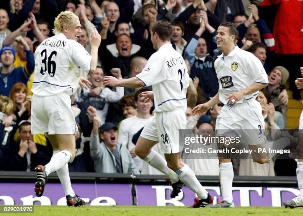 Leeds United's Matthew Kilgallon celebrates his goal with team-mates Frazer Richardson and Ian Harte during their Barclaycard Premiership match...