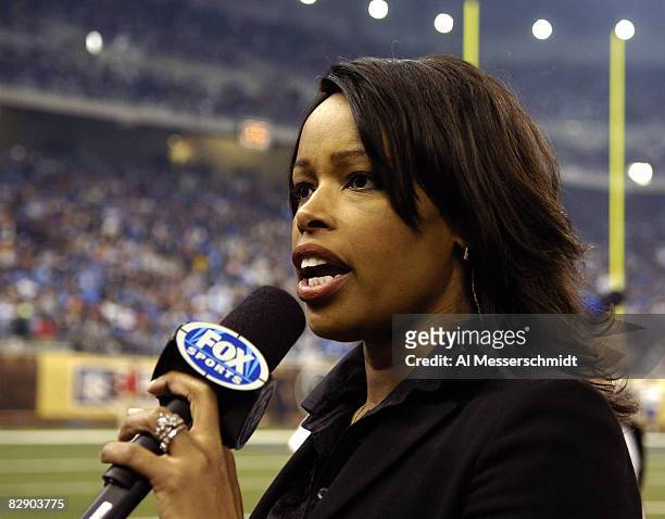 Commentator Pam Oliver on the sidelines during a Thanksgiving Day game, November 24 at Ford Field, Detroit. The Falcons defeated the Detroit Lions 27...