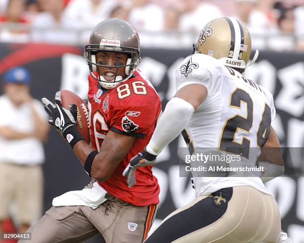Eddell Edell Shepherd Photos and Premium High Res Pictures - Getty Images