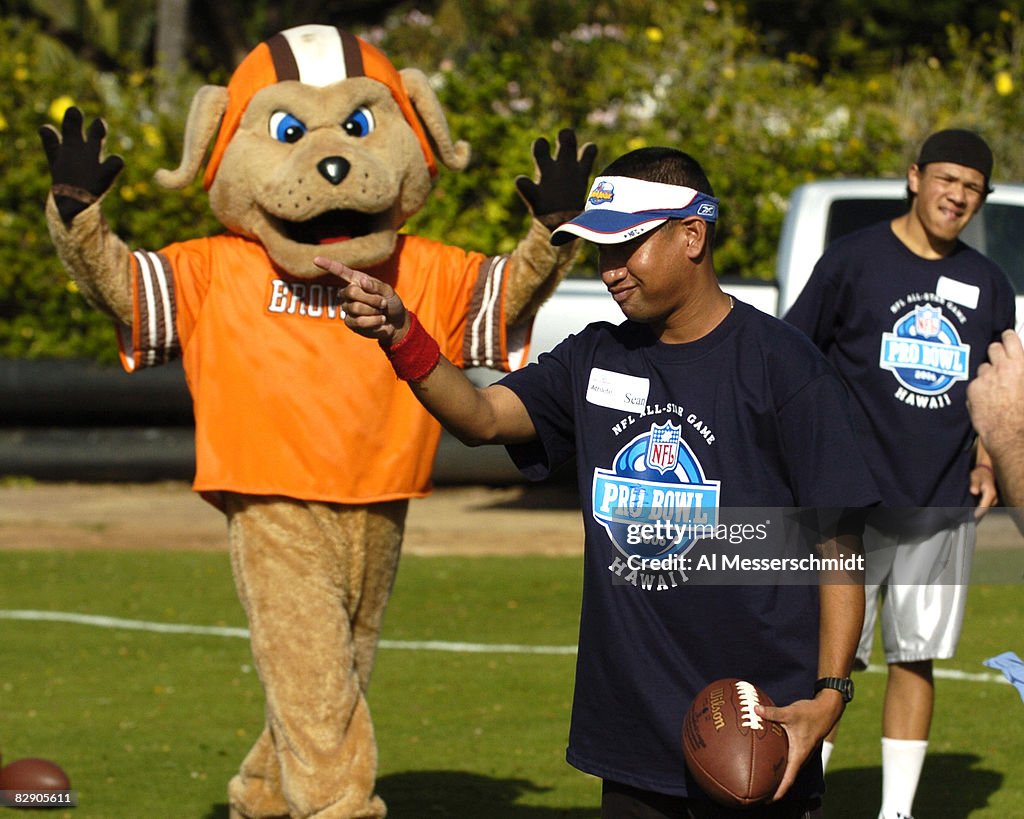 NFL Pro Bowl - Special Olympics Football Challenge - February 8, 2006