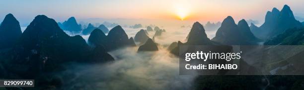 sunrise of lijiang river,yangshuo,guilin,guangxi,china - guilin stock pictures, royalty-free photos & images