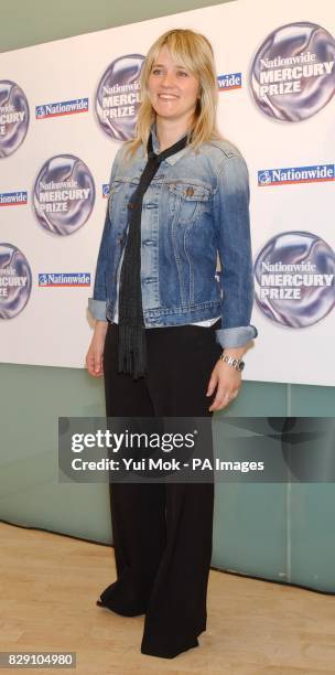 Presenter Edith Bowman announcing the shortlist of the Nationwide Mercury Prize 2004, at the launch held at the Royal Commonwealth Club in central...