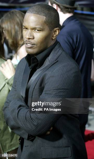 Actor Jamie Foxx arrives for the premiere of the new thriller 'Collateral' in Los Angeles. The film tells the story of a cab driver, played by Jamie...