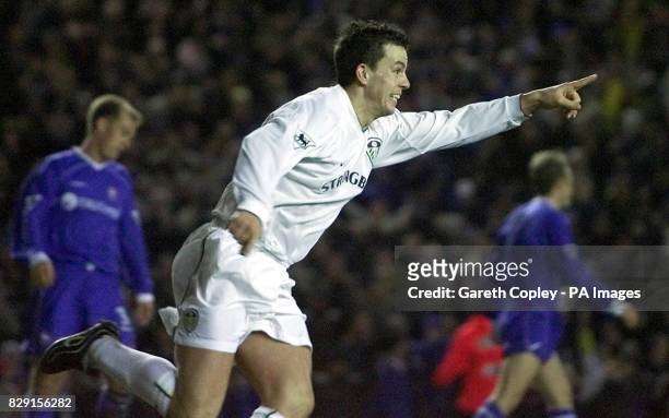 Leeds United's Ian Harte celebrates his goal against Ipswich during the FA Barclaycard Premiership match at Elland Road, Leeds. THIS PICTURE CAN ONLY...