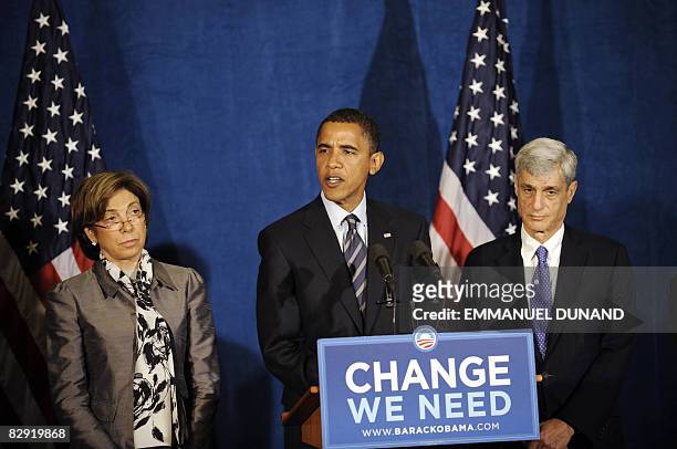 Democratic presidential candidate Illinois Senator Barack Obama addresses a press conference following a meeting with economic advisors at Bank...
