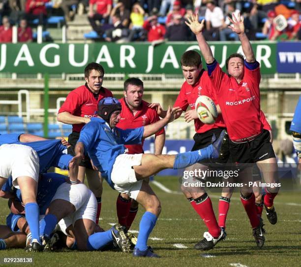 Troncon Rugby 332 Mark Jones Welsh Rugby Player Photos & High Res Pictures - Getty Images