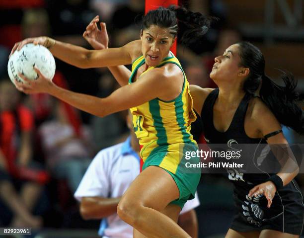 Mo'onia Gerrard of the Diamonds and Maria Tutaia of the Silver Ferns compete for the ball during game two of the New World Series match between the...