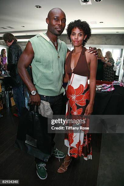Actor Jimmy Jean-Louis and his wife Evelyn attend Melanie Segal's Emmy House on September 19, 2008 in Los Angeles, California.