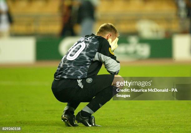 Glasgow Celtic goal keeper Robert Douglas dejected after lossing to FC Porto, during their UEFA Cup Final at the Estadio Olimpico, in Seville, Spain.