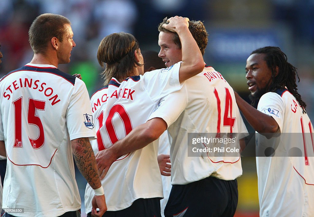 Bolton Wanderers v Arsenal - Premier League