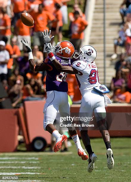 Mat Riggs Clemson 2,093 Sc State Bulldogs Photos & High Res Pictures - Getty Images