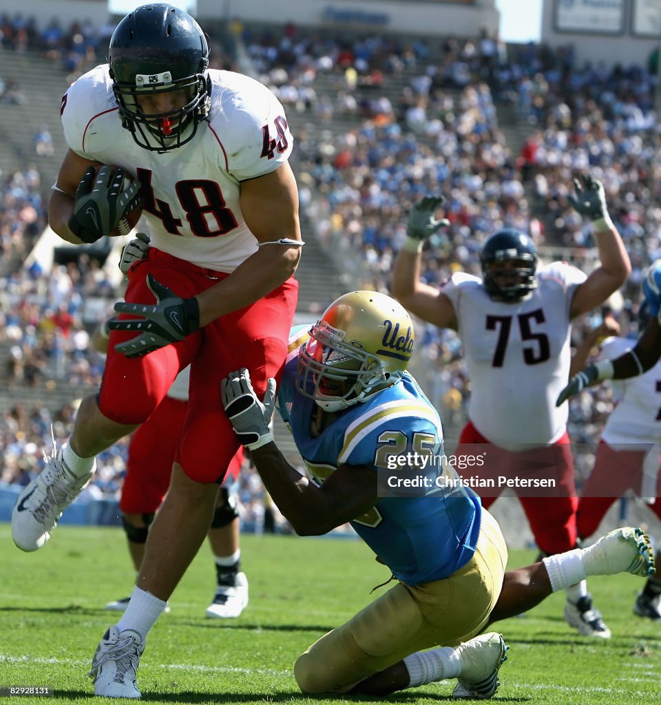 Arizona Wildcats v UCLA Bruins