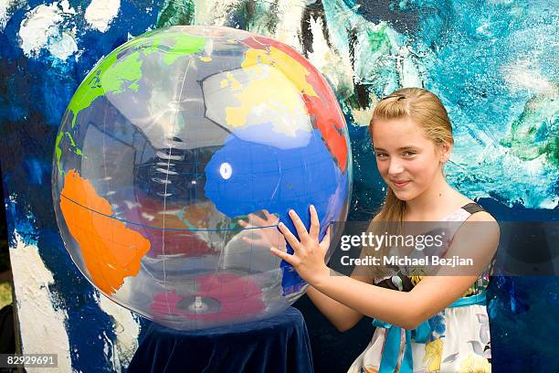 Actress Madison Davenport poses for portrait at Debbie Durkin's Main Event Red Carpet Lounge and Green Suite on September 20, 2008 in Los Angeles,...