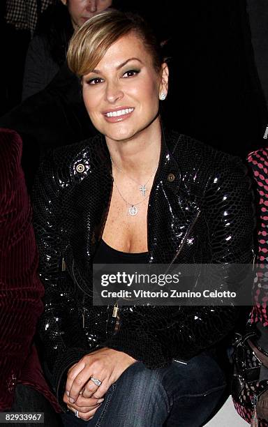 Singer Anastacia attend the Just Cavalli fashion show at Milan Fashion Week Spring/Summer 2009 on September 21, 2008 in Milan, Italy.