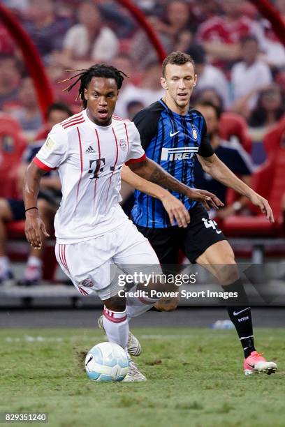 Bayern Munich Midfielder Renato Sanches dribbles FC Internazionale Forward Ivan Perisic during the International Champions Cup match between FC...