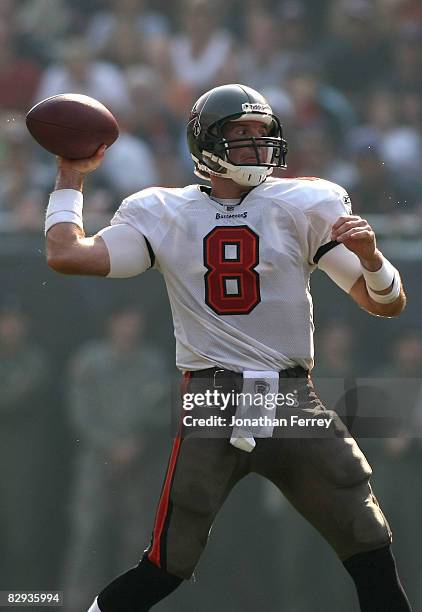Quarterback Brian Griese of the Tampa Bay Buccaneers throws the ball against the Chicago Bears at Soldier Field on September 21, 2008 in Chicago,...