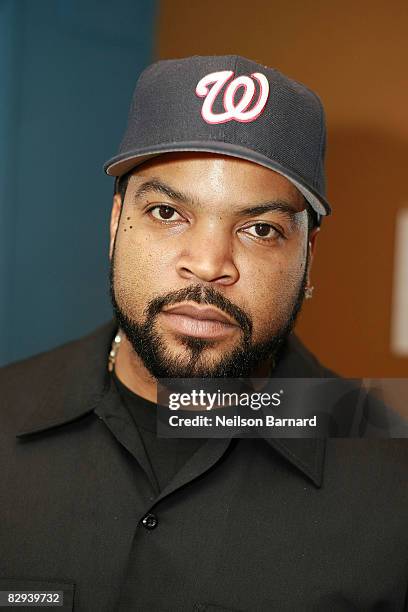 Ice Cube Rapper Chair Irving Rapper Photos and Premium High Res Pictures - Getty Images