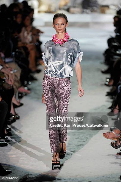 Model walks the runway during the Just Cavalli show part of Milan Fashion Week Spring/Summer 2009 on September 21,2008 in Milan,Italy.