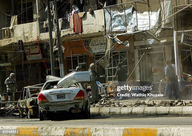 Karrada Karrada Baghdad Photos and Premium High Res Pictures - Getty Images