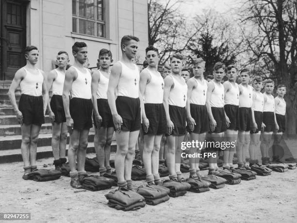Nazi Germany Nazi Education Photos and Premium High Res Pictures - Getty Images