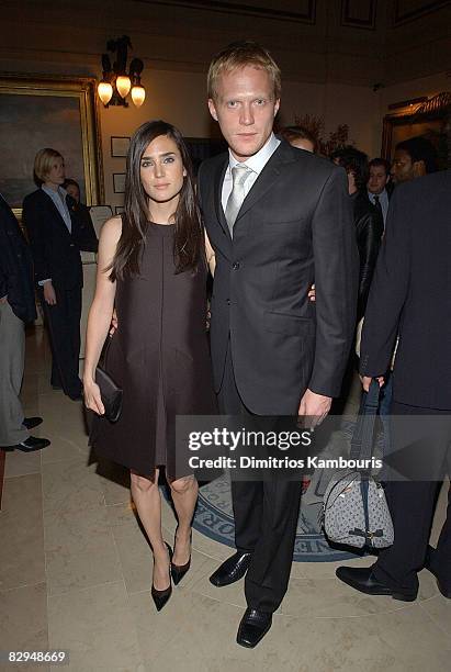 Jennifer Connelly and Paul Bettany