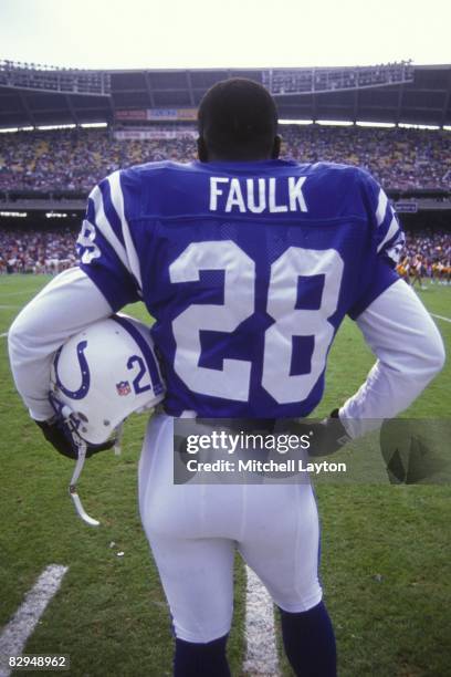 Marshall Faulk of the Indianapolis Colts during a NFL football game against the Washington Redskins on October 27, 1996 at RFK Stadium in Washington...