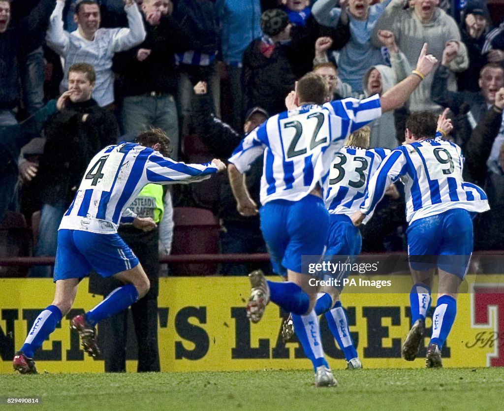 Soccer - Tennents Scottish Cup - Fourth Round - Heart Of Midlothian - Tynecastle Stadium