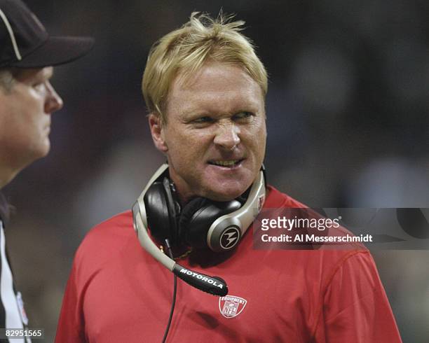 Tampa Bay Buccaneers coach Jon Gruden reacts to play against the St. Louis Rams October 18, 2004 at the Edward Jones Dome in St. Louis. The Rams...