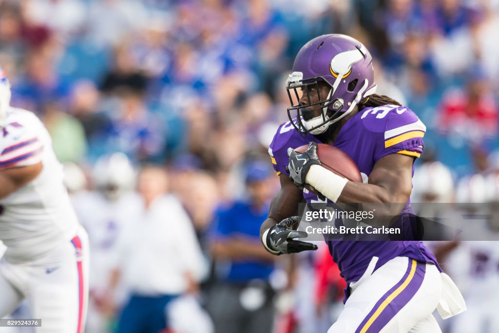 Minnesota Vikings v Buffalo Bills