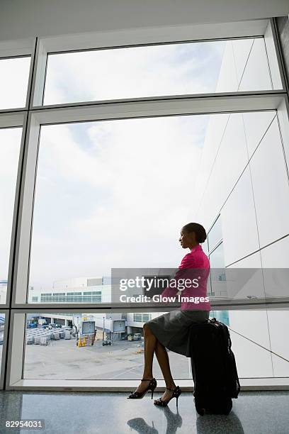 151 Working At Computer Side Profile Full Body Stock Photos, High-Res ...