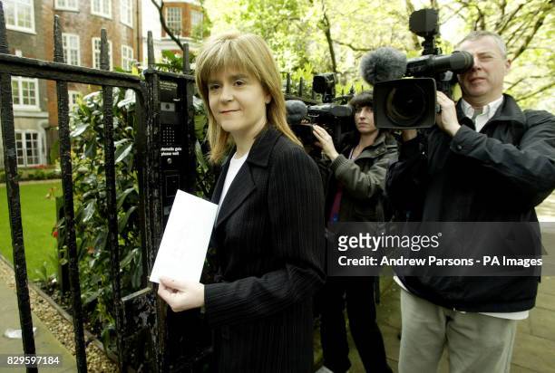 Nicola Sturgeon MSP and Deputy Leader of SNP arrives to deliver a letter demanding the retraction of a letter to Scottish voters by John Prescott...
