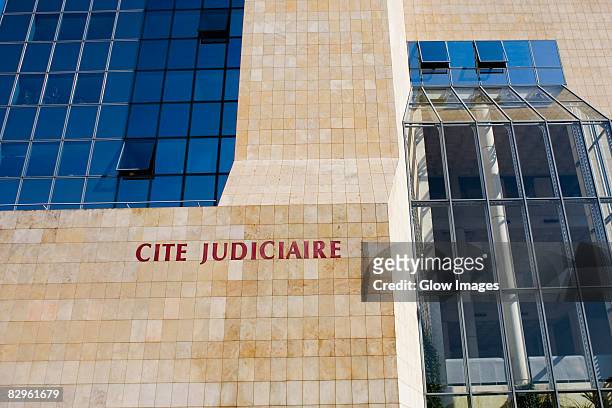 low angle view of a building, cite judiciaire, le mans, france - frankreich stock-fotos und bilder