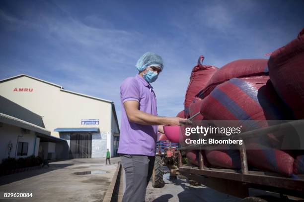 Amru Rice 63 Processing At The Amru Rice Co Mill Stock Photos, High-Res Pictures ...