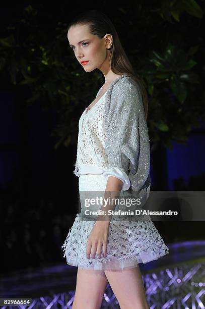 Model walks the runway during Anteprima Fashion Show at Milan Fashion Week Spring/Summer 2009 on September 22, 2008 in Milan, Italy.