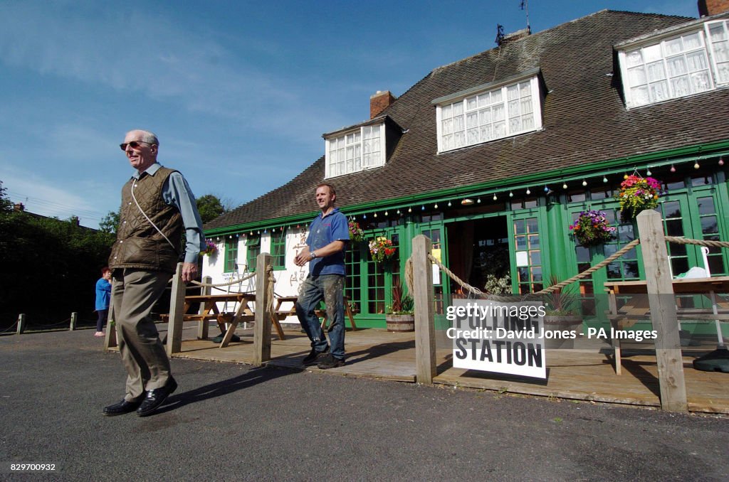 South Staffordshire General Election - Coven Heath