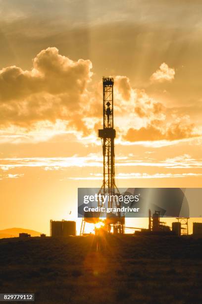 Oil Pump Night Photos and Premium High Res Pictures - Getty Images