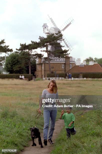 THE RECONSTRUCTION OF THE MURDER OF RACHEL NICKELL. A WOMAN WHO KNEW RACHEL RETRACED HER FATAL LAST STEPS IN THE HOPE OF JOGGING WITNESSES MEMORIES...