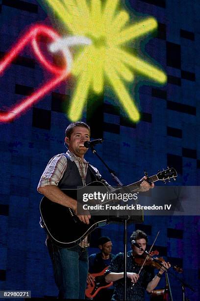 Josh Turner performs at the VAULT Concert Stages during the 2008 CMA Music Festival on June 6, 2008 at LP Field in Nashville, Tennessee.