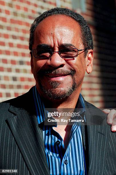 Actor Tim Reid visits the "Late Show with David Letterman" at the Ed Sullivan Theatre on September 23, 2008 in New York City.