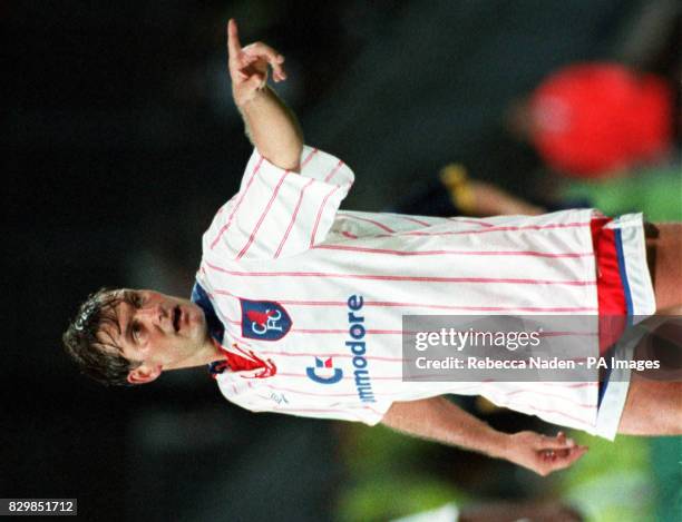 Matthew Harding 100 Terry Harding Stock Photos, High-Res Pictures, and Images - Getty ...