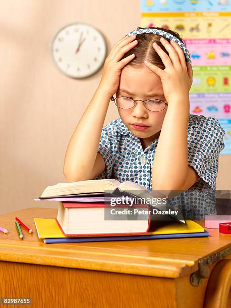 Being Rushed Taking Notes Take Notes Stress Girl Photos and Premium High Res Pictures - Getty Images